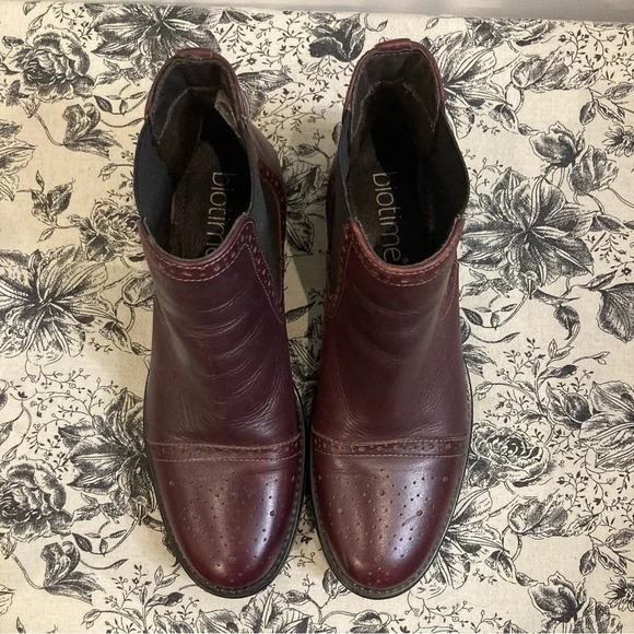 BIOTIME Sz 9 Adriana Chelsea Oxford Style Leather Ankle Booties - Picture 5 of 12